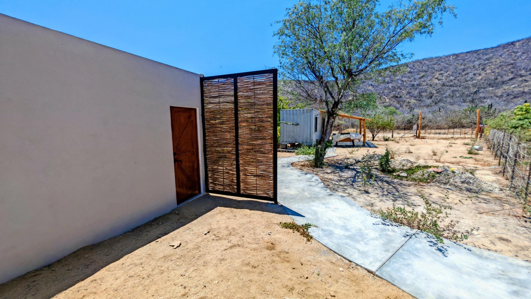 Contenedor del Sol, Los Barriles, East Cape, photo 2