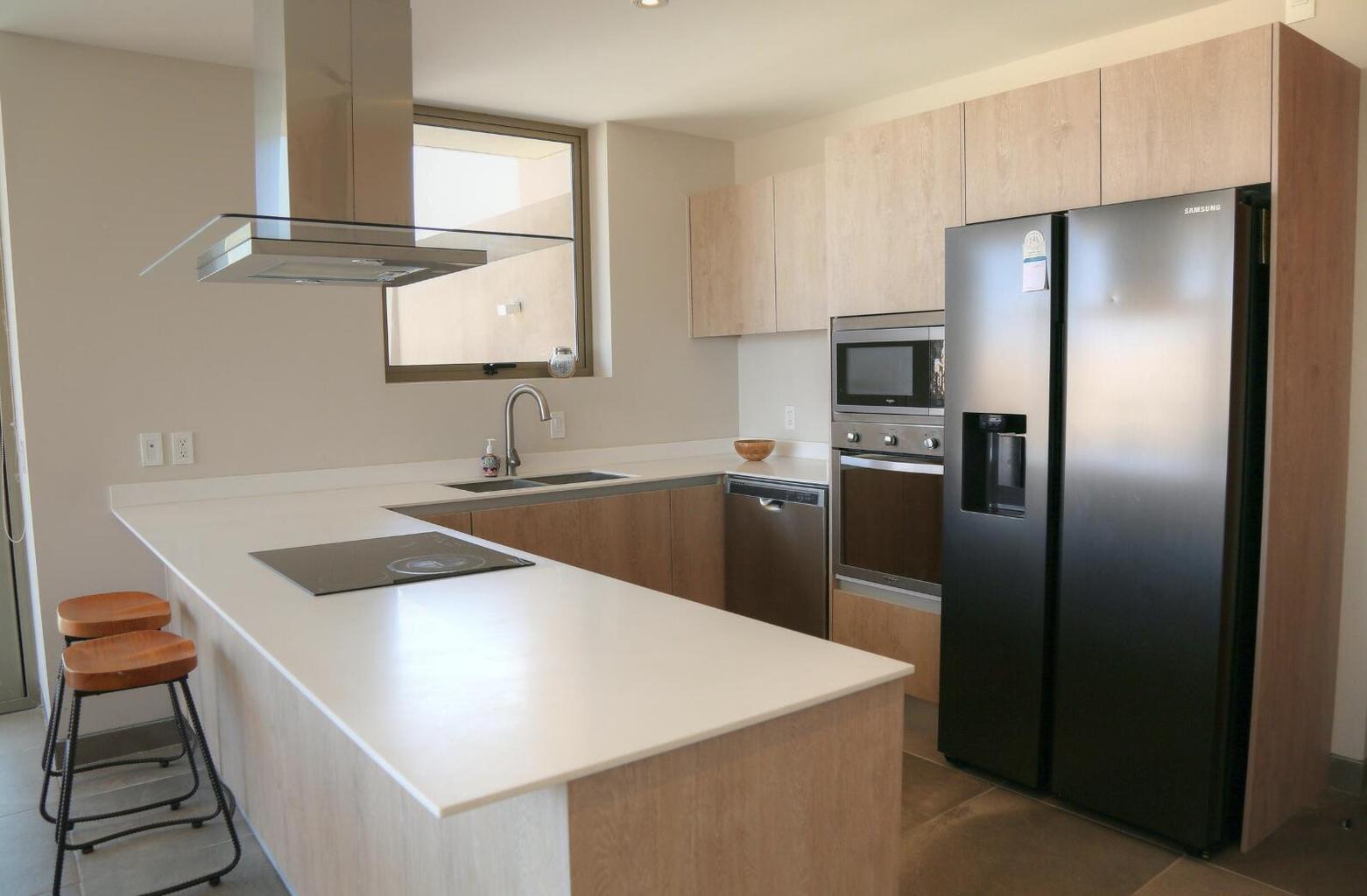 E2A-304, Ladera Phase 1, San Jose Corridor, photo 3