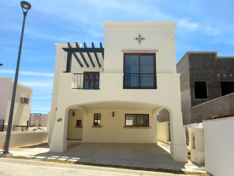 85 Las Misiones, Cabo Corridor