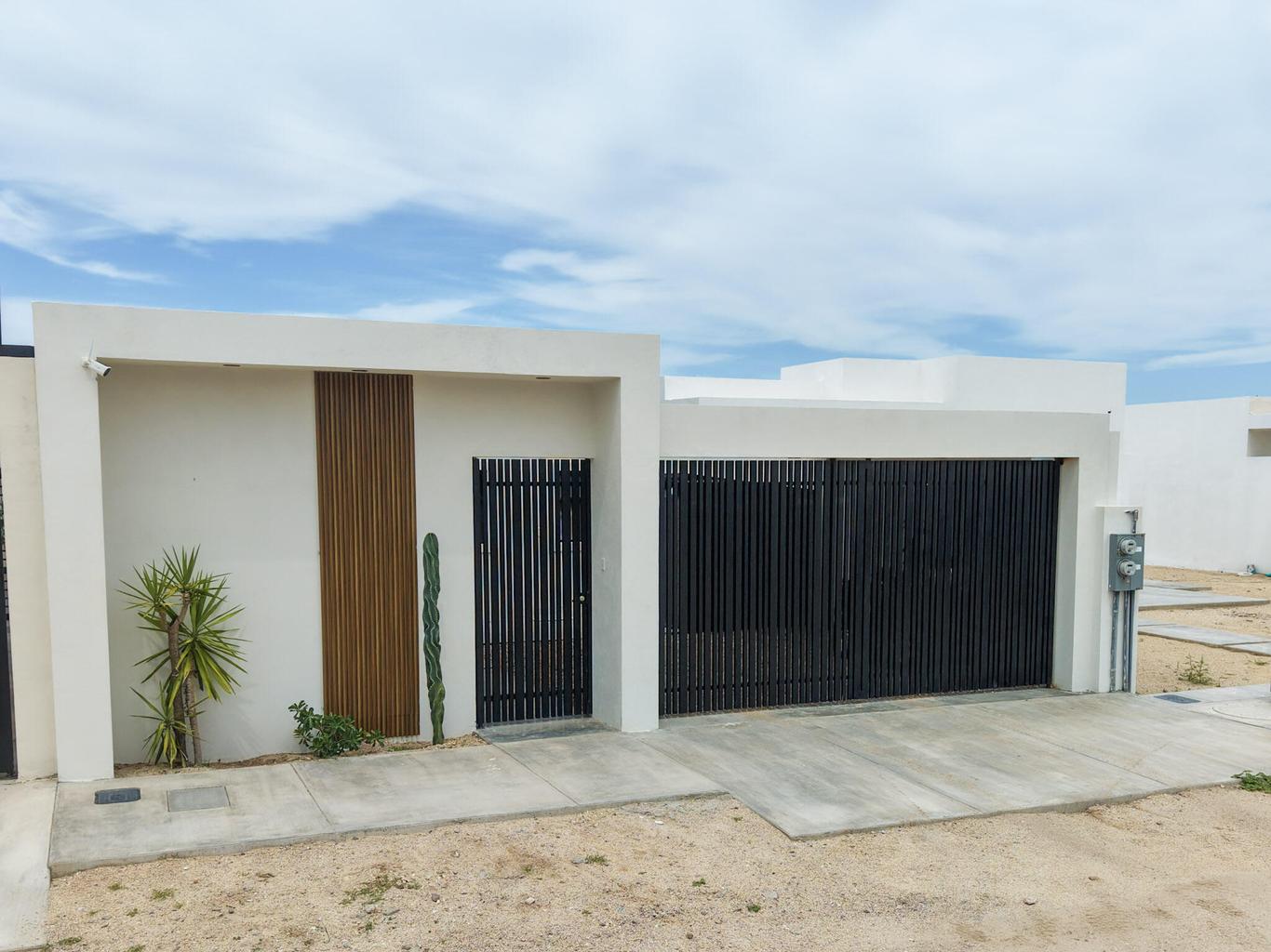 4-Bedroom House in El Centenario, La Paz, photo 2