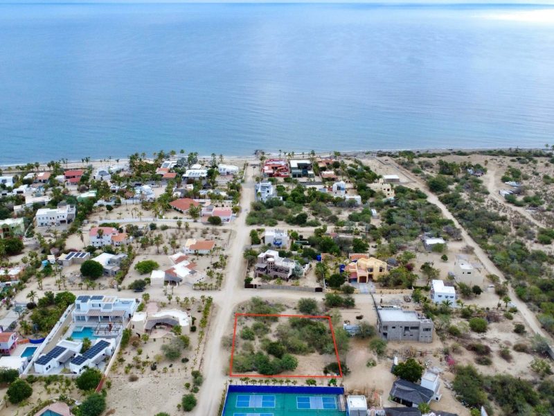 Subd,. Esmeralda, East Cape