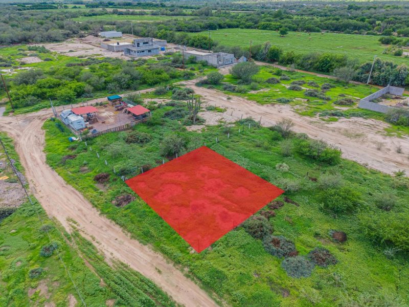 Lot in El Centenario, La Paz