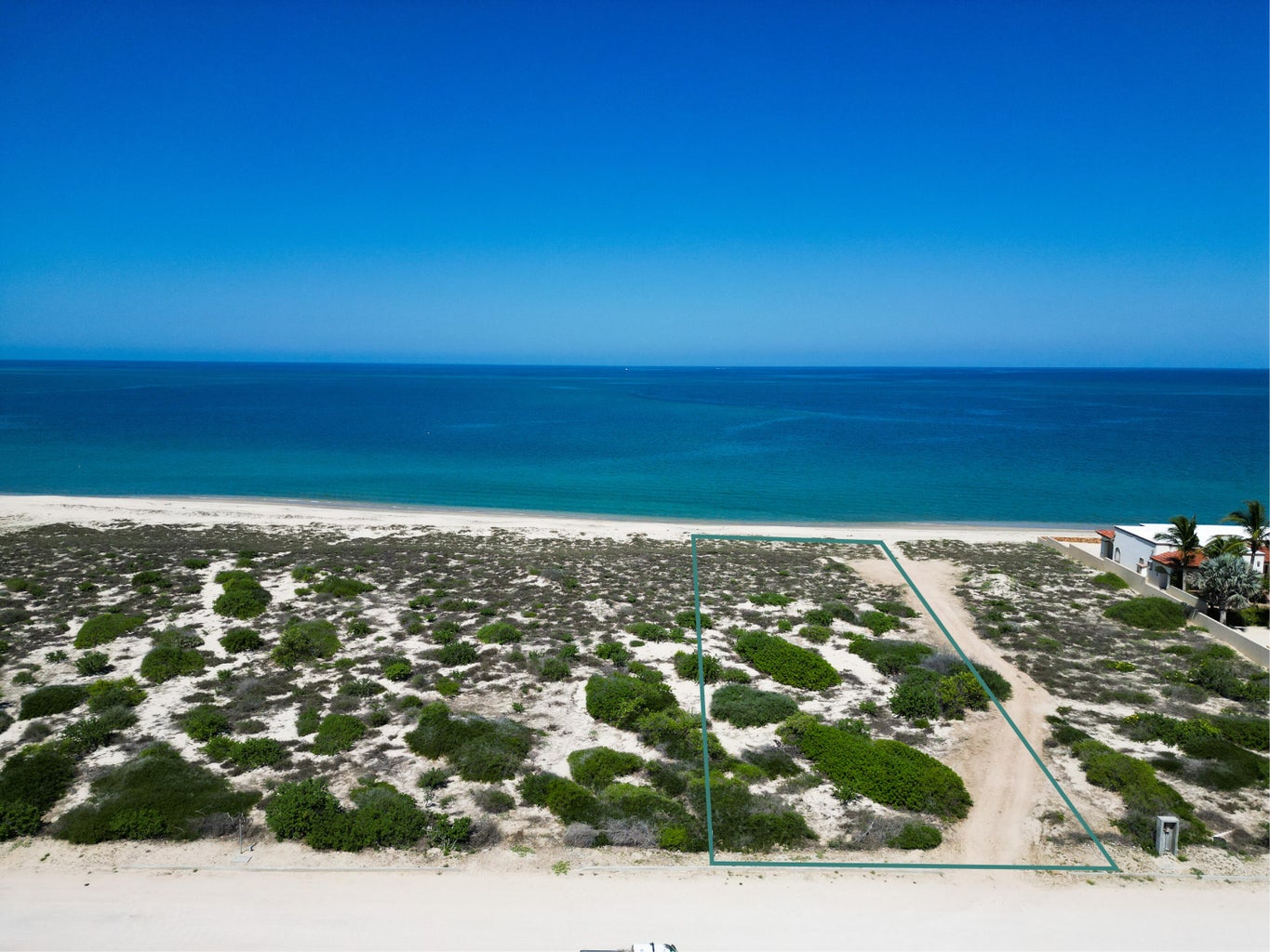 Beachfront Homesite, Lighthouse Point Est, East Cape, photo 2
