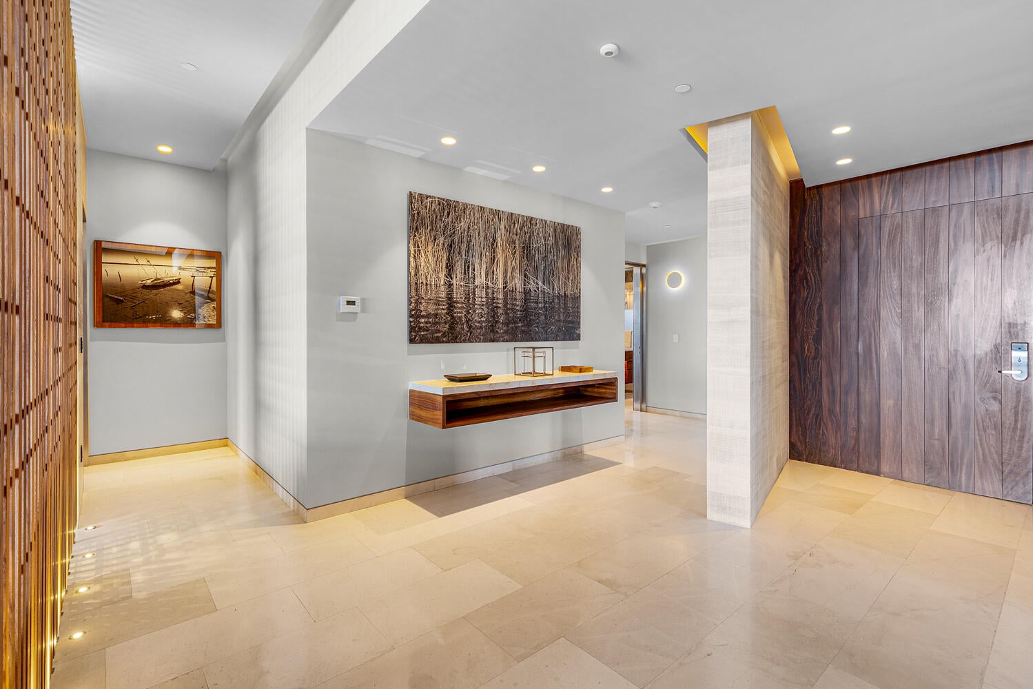 Solaz Residences 204, San Jose Corridor, photo 3