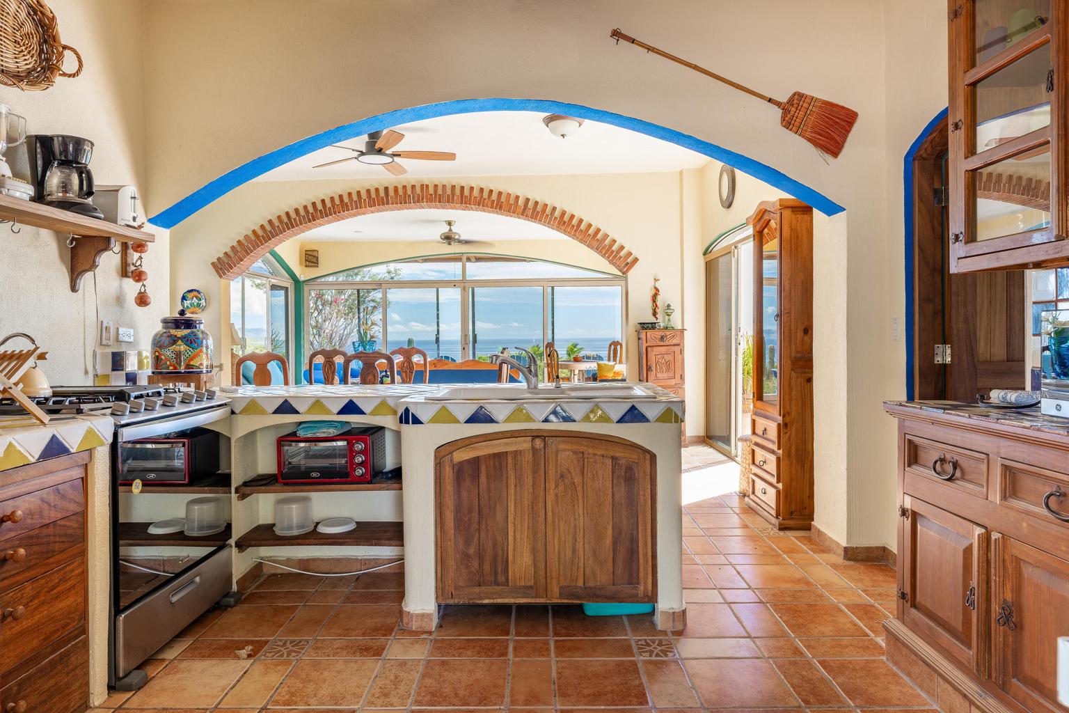 2-Bedroom House in El Sargento, La Paz, photo 3