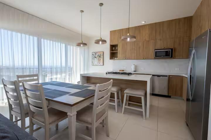 403, Cuatrovientos, Cabo Corridor, photo 3