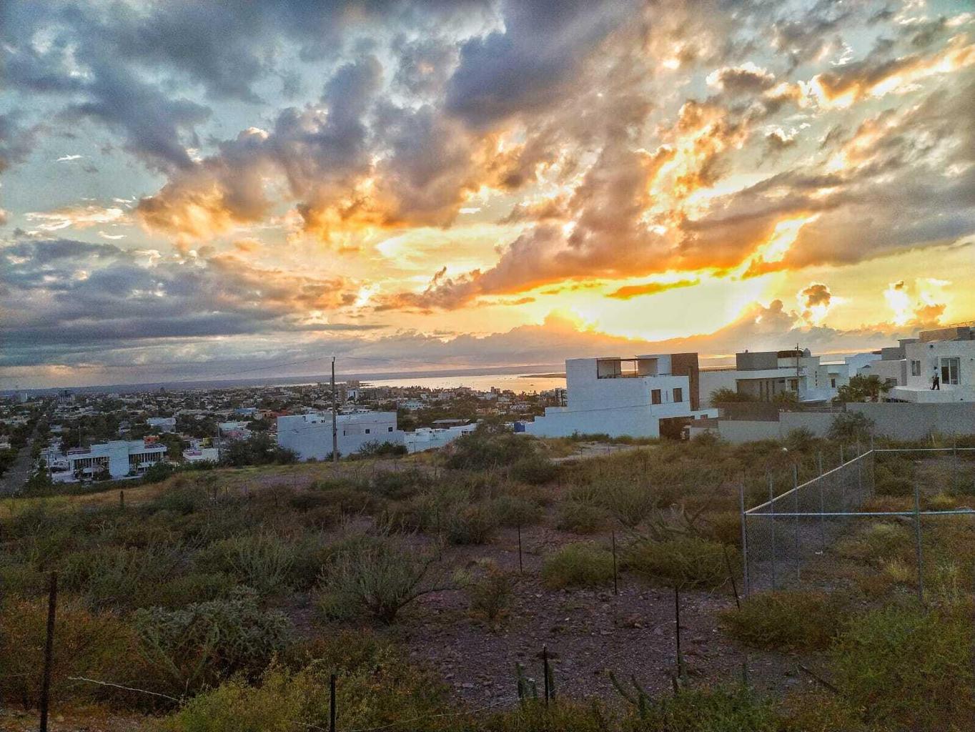S/N Calle Colina de Las Dos Rocas, Alttus Sunset, La Paz, photo 2