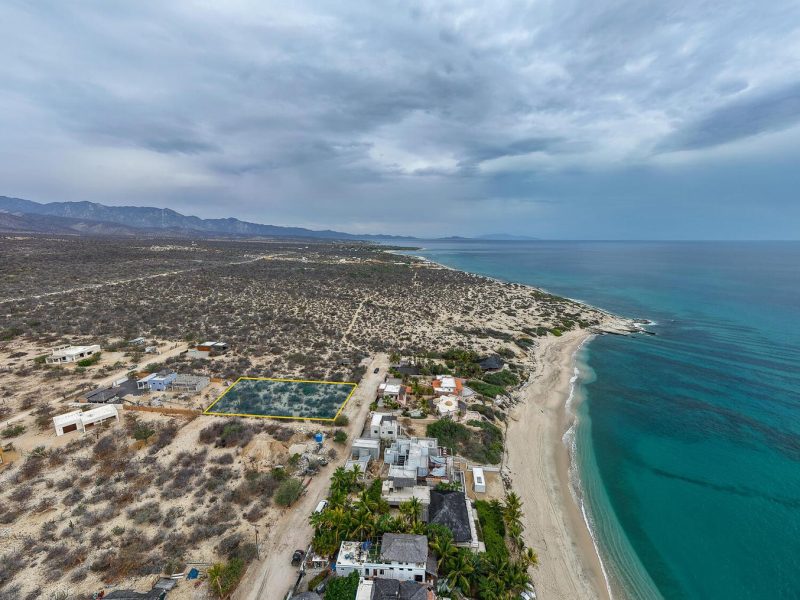 Story Lot, Las Tinas, East Cape