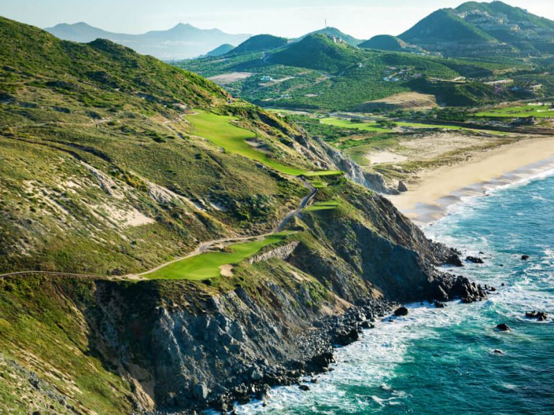 Quivira community in Cabo Pacific